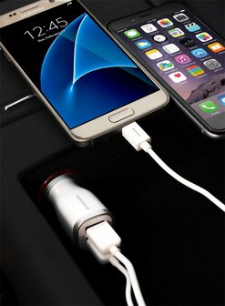 Mobiparts Car Charger Dual USB 4.8A White