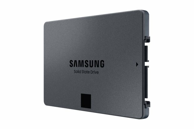 Samsung MZ-77Q8T0 2.5" 8000 GB SATA V-NAND MLC