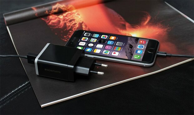 Mobiparts Quick Charge Wall Charger Dual USB 4.6A Black